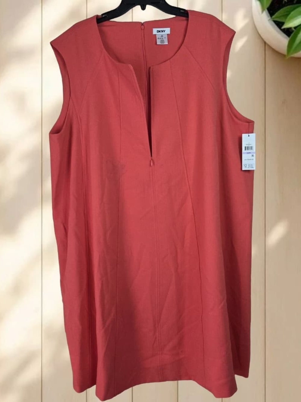 Dkny Coral Sleeveless Split-Neck‎ Tunic